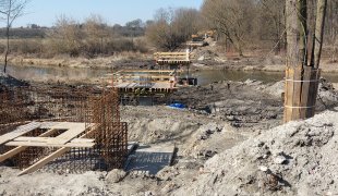 Kolejny raz zaglądamy na budowę kładek