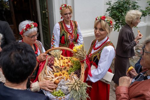 Dziękczynienie za tegoroczne plony. Dożynki Gminno-Parafialne w Łęcznej.